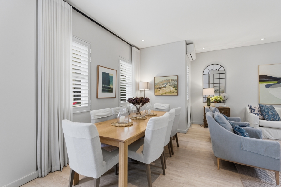 2 Bedroom Property for Sale in Green Point Western Cape